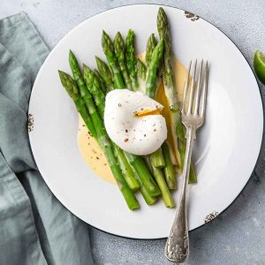 Spargel im Backofen: Einfach, Aromatisch & Perfekt Gegart 1 Spargel im Backofen: Der Geheimtipp für zarten Frühlingsgenuss – Jetzt ausprobieren!